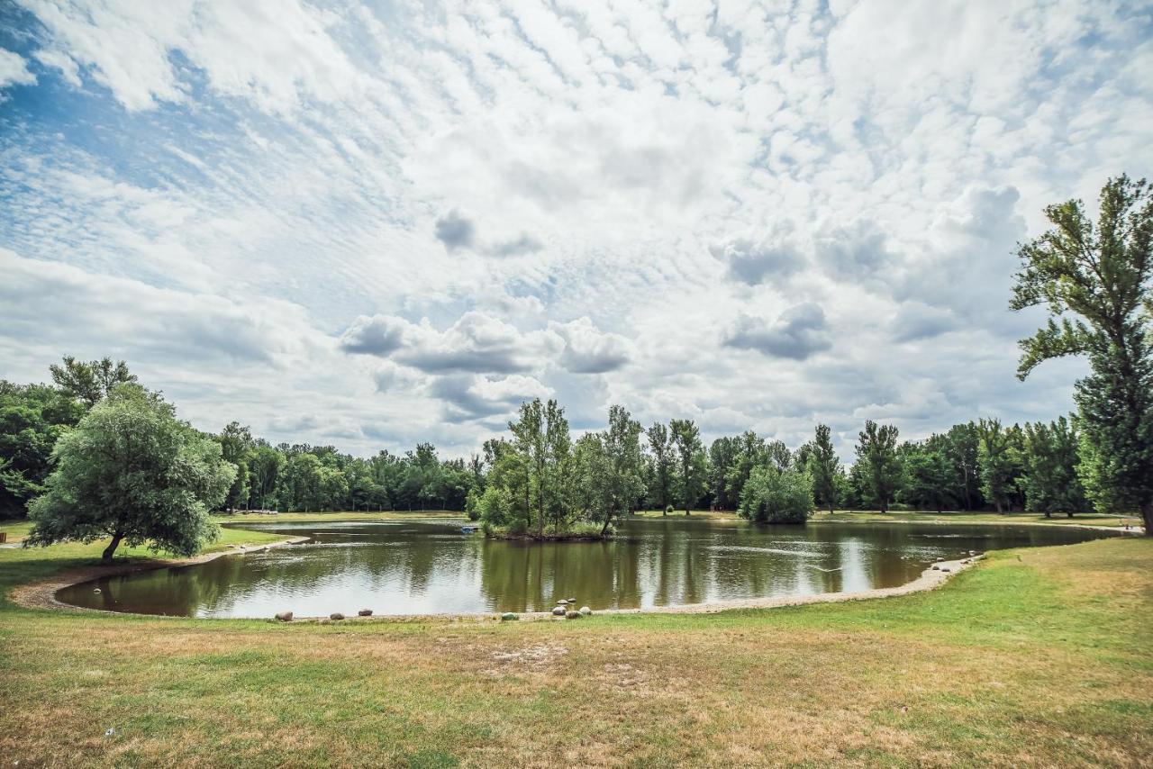 Skodova Apartments Přerov Buitenkant foto