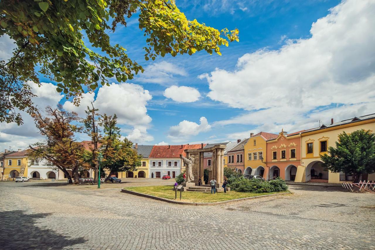 Skodova Apartments Přerov Buitenkant foto